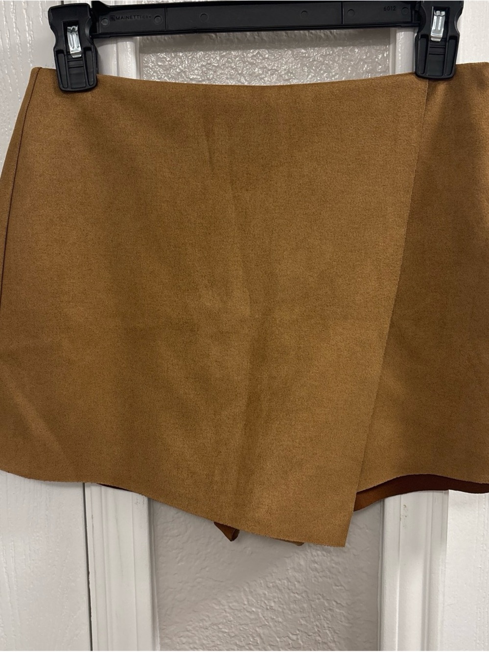 Women’s Wrap Mini Skort in Camel Brown